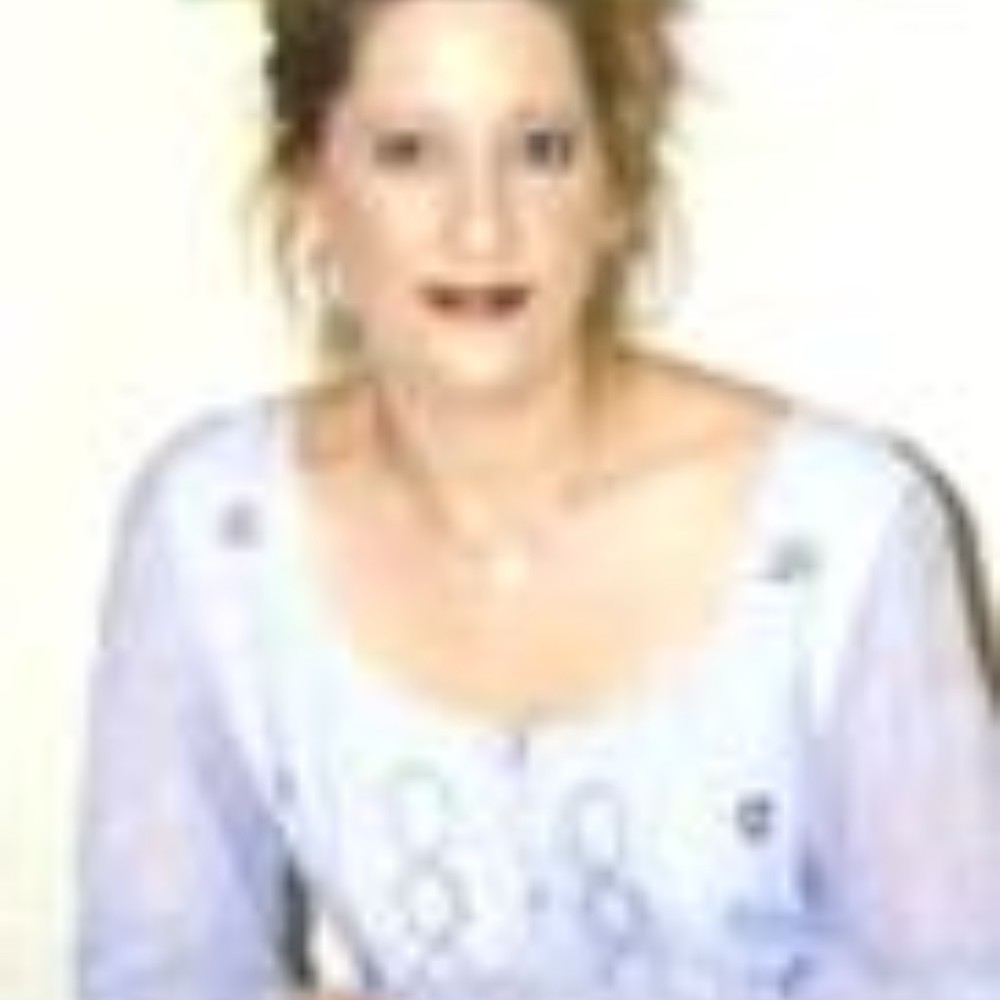 Meet your Posher, Constance